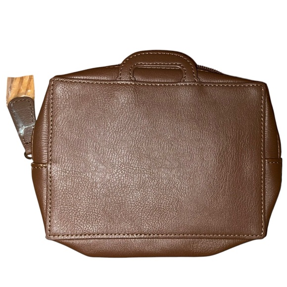 $35 BRAND NEW - AUTHENTIC DISNEY World Traveler Hand Purse - No Straps - Picture 3 of 3